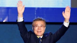 Madaxwaynaha Kuuriyada Koonfureed Moon Jae-in,