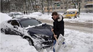 сніг