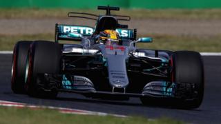 Lewis Hamilton of Great Britain driving the (44) Mercedes AMG Petronas F1 Team Mercedes F1 WO8 on track during the Formula One Grand Prix of Japan at Suzuka Circuit on October 8, 2017 in Suzuka