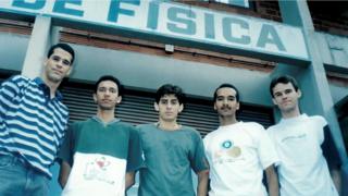 Narcizo Neto (à dir.) com amigos na UFCG