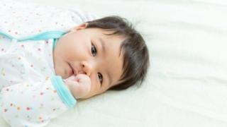 اولین سال زندگی زمان توسعهی زبانی شگفتانگیزی است