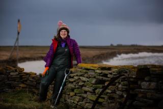 Sian Tarrant and the wall