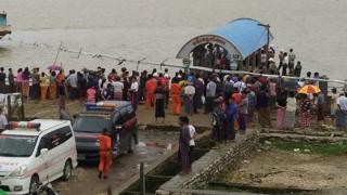 ၁၂ ဦးကို အသက်ရှင် ရက် ကယ်ဆယ်ထားနိုင်ခဲ့