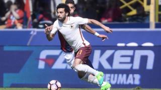 L'Égyptien âgé de 25 ans, ancien ailier de Chelsea, s'est engagé pour un contrat de cinq ans.