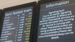 Thameslink signs