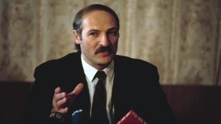 Александр Лукашенко в 1995 году
