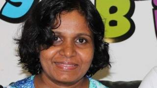 "මෙහේ ඉන්න ශ්රී ලාංකිකයන් අපිව ඉතා ආදරයෙන් රැකබලා ගන්නවා" - චම්පිකා ලියනගේ