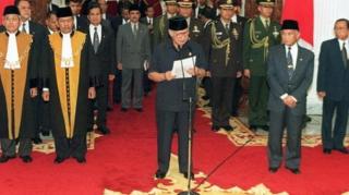 soeharto, president