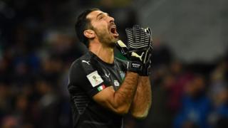 Gianluigi Buffon se lamenta