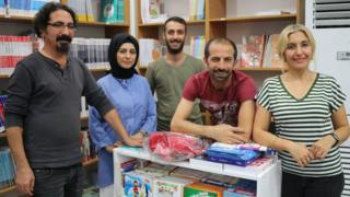 Emek Kırtasiye'nin çalışanları