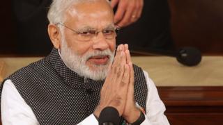 नरेंद्र मोदी
