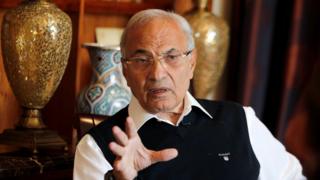 أعلن الفريق أحمد شفيق نيته الترشح للانتخابات الرئاسية المصرية من دولة الإمارات