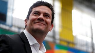 O juiz federal Sergio Moro vota no primeiro turno das eleições em Curitiba, em 7 de outubro de 2018