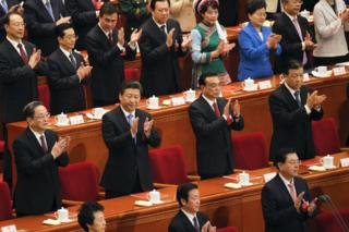 16日の全人代閉幕には習近平国家主席(前列中央)も出席した