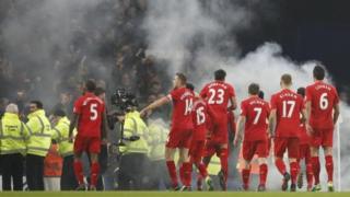 An dakata da wasa saboda an jeho abin sa hayaki lokacin murnar 'yan Liverpool