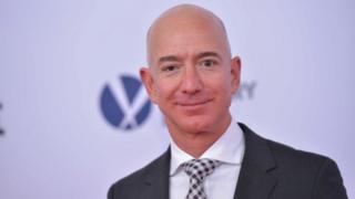 Jeff Bezos, fundador de Amazon.