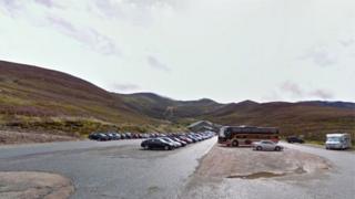 Raon-parcaidh an ionaid