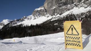 Avalanche sign