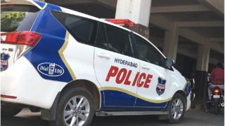 హైదరాబాద్ పోలీస్ పెట్రోలింగ్ వాహనం
