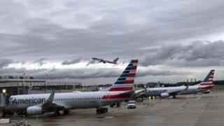 American Airlines planes