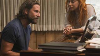 A Star Is Born disutradarai dan diproduseri oleh aktor Bradley Cooper.