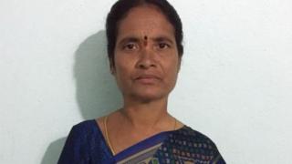 தெலங்கானா தலித் விவசாயிக்கு உதவியால் ஒதுக்கி வைக்கப்பட்ட பெண்