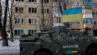 A Ukrainian armoured personnel carrier in eastern Ukraine (03 February 2017)