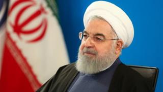 روحانی از نبود رسانه آزاد در ایران و فیلتر کردن اینترنت شکایت میکند