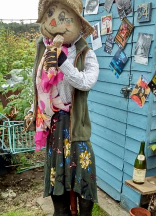 scarecrow