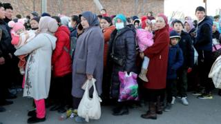 Дунганские беженцы покидают село Булар-Батыр