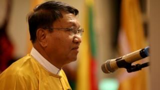 ဖွဲ့စည်းပုံအခြေခံဥပဒေကို ဥပဒေဘောင်အတွင်းကပဲ ပြင်မယ်