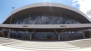 Fachada do Aeroporto Internacional de Nacala