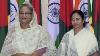 পশ্চিমবঙ্গের মুখ্যমন্ত্রী মমতা ব্যানার্জির বৈঠক করেছেন প্রধানমন্ত্রী শেখ হাসিনা।