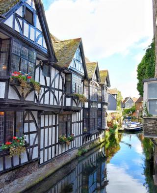House reflected in the river