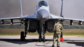 MiG-29 na pisti u Batajnici, 16. oktobar 2014