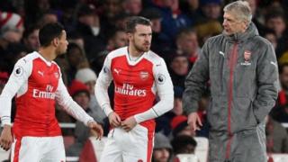 Wasannin Arsenal uku na lokacin hutu a cikin kwana tara ne, wanda ta fi na Liverpool da kwana biyu