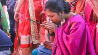 এ বছর উনত্রিশ জানুয়ারি শুরু হয়ে ত্রিশ জানুয়ারিতে সরস্বতী পূজা শেষ হবে (ফাইল ফটো)