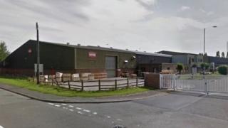 cwmni