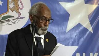 Prof Maxamed Cusmaan Jawaari oo si rasmi ah xilka uga dagay