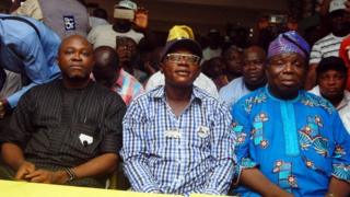 Auxiliary atawọn alakoso gareji ọkọ yoku