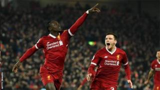 Sadio Mane mu munezero inyuma yo kwinjiza igitego ca gatatu ca Liverpool
