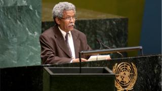 ኣሕመድ ጣህር ባዱሪ ኣብ ሕቡራት ሃገራት