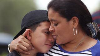 Mujer y su hijo