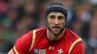Luke Charteris