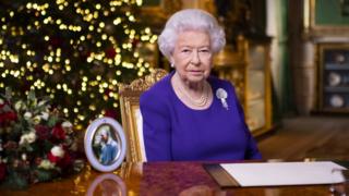 THE-QUEEN-ON-CHRISTMAS-DAY