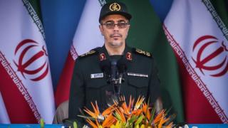 سرلشکر محمد باقری رئیس ستاد کل نیروهای مسلح ایران است
