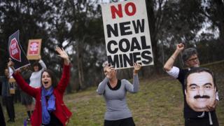 People protest against climate change outside Parliament House in Canberra (5568 x 3712)