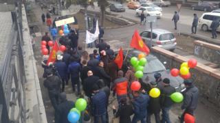 Бишкекте сөз эркиндигине арналган жөө жүрүш өттүдө