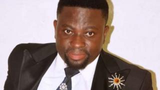 Brother Sammy avuga ko akiza SIDA akoresheje 'amazi ya mwuka wera'