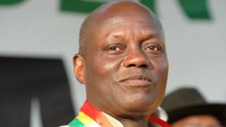 Le président Bissau-Guinéen José Mario Vaz a nommé un Premier ministre pour apaiser la tension politique.